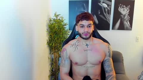 king_of_kings__ online show from January 10, 2:04 am
