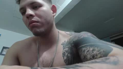 Snapshot of king_russo chatting on September 27, 2:42 am king_russo online show from September 27, 2:42 am