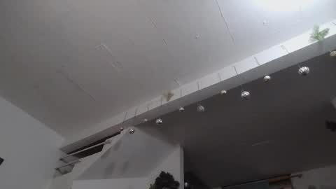 king_russo online show from December 22, 7:55 pm