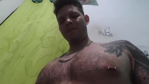 Snapshot of king_russo chatting on September 30, 2:40 am king_russo online show from September 30, 2:40 am