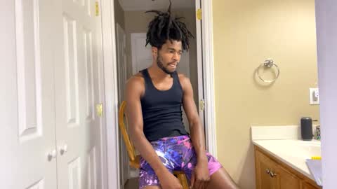 Snapshot of kingalmighty01 chatting on October 23, 2:59 am King Almighty01 online show from October 23, 2:59 am