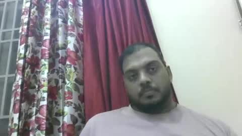 kingalpines1 online show from May 17, 5:53 pm