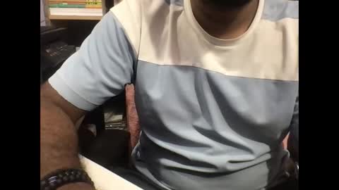 kingcobra_08 online show from May 7, 12:49 pm