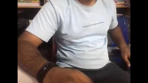 kingcobra_08 online show from May 12, 2:53 am
