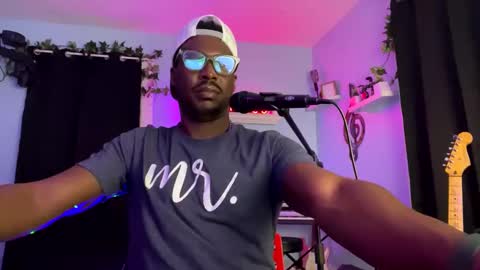 Snapshot of kingcorbra chatting on December 15, 8:08 am KC online show from December 15, 8:08 am