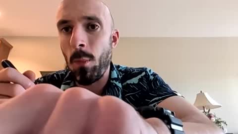 kingdaddysayless online show from April 27, 8:03 pm