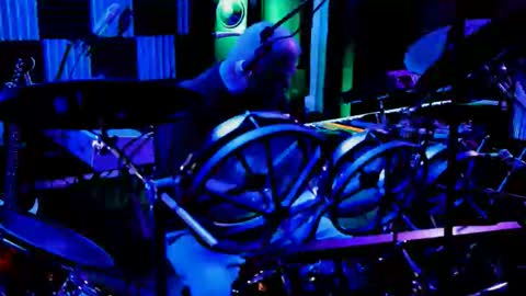 King James VIII online show from October 16, 3:58 am