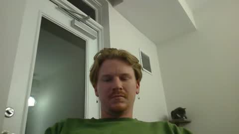 Kinglegg online show from December 27, 11:21 pm