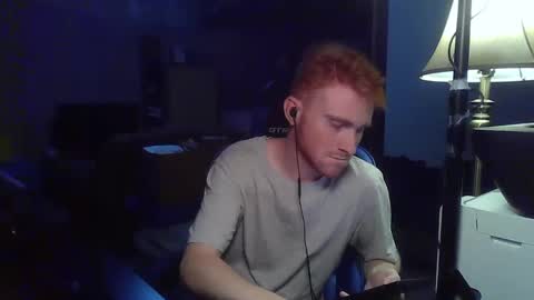 Snapshot of kingoffootfetish chatting on December 5, 6:43 am Master King Tommy online show from December 5, 6:43 am