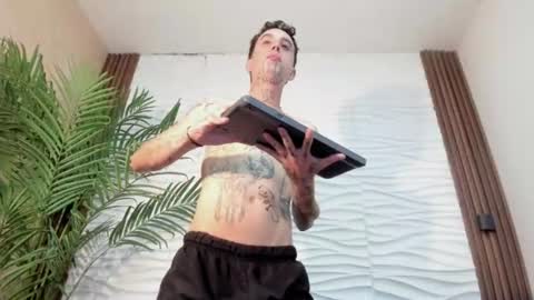 elik online show from June 24, 12:46 am