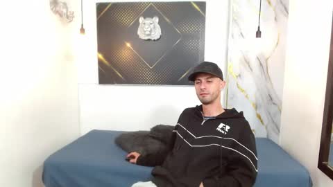 KING  online show from April 27, 4:09 am