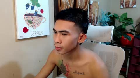 Snapshot of kingscock18 chatting on September 13, 10:49 am ALVIN online show from September 13, 10:49 am