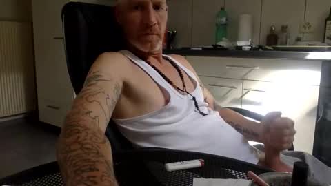 kingsize online show from September 11, 10:47 am
