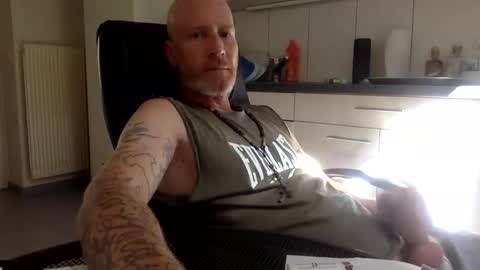 kingsize online show from September 16, 10:49 am