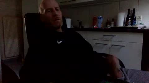 kingsize online show from January 7, 2:16 pm