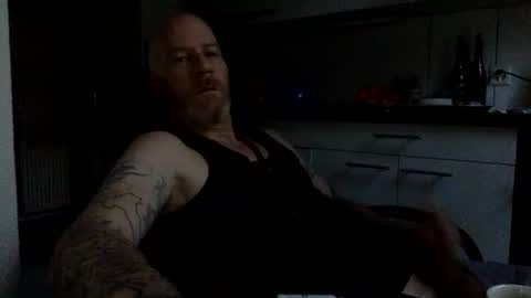 kingsize online show from January 24, 7:30 am