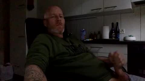 kingsize online show from January 4, 2:25 pm
