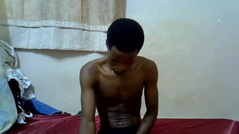 kingsleeee online show from June 15, 5:10 am