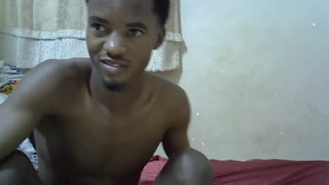 kingsleeee online show from June 16, 6:05 am
