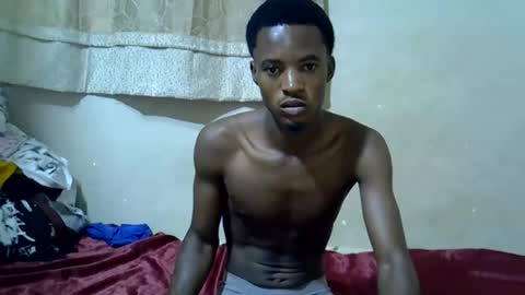 kingsleeee online show from June 8, 4:57 am