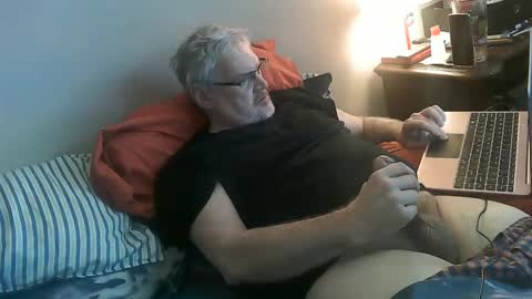 Snapshot of kingtongue10 chatting on January 14, 1:49 pm kingtongue10 online show from January 14, 1:49 pm