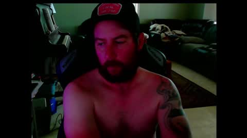 Snapshot of kinkfarmer chatting on September 15, 9:27 pm kinkfarmer online show from September 15, 9:27 pm