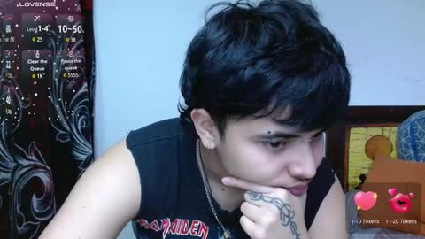 Snapshot of kinkybabies_ chatting on March 3, 1:28 am Mercury online show from March 3, 1:28 am