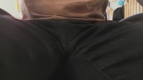 Snapshot of kinkydirtydaddy chatting on March 10, 2:05 pm kinkydirtydaddy online show from March 10, 2:05 pm