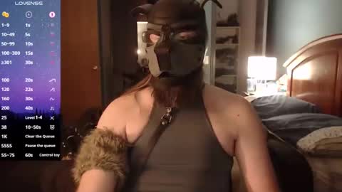 Snapshot of kinkywolf87 chatting on January 4, 5:48 am kinkywolf87 online show from January 4, 5:48 am