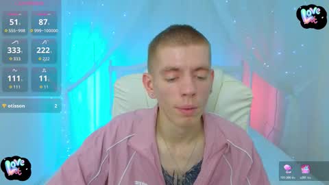 Snapshot of kireev_ chatting on October 25, 6:20 pm    online show from October 25, 6:20 pm