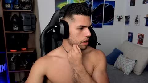 Snapshot of kiritosexhot chatting on November 2, 3:11 am Jacob online show from November 2, 3:11 am