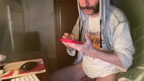 kissofbanned1983 online show from May 10, 5:47 pm