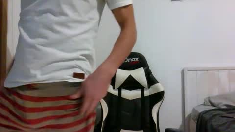 Steve Cocks online show from April 21, 2:04 am