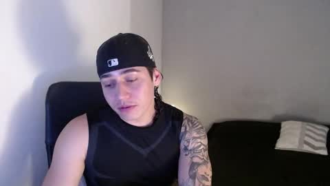 kiyo__ online show from March 31, 11:17 pm