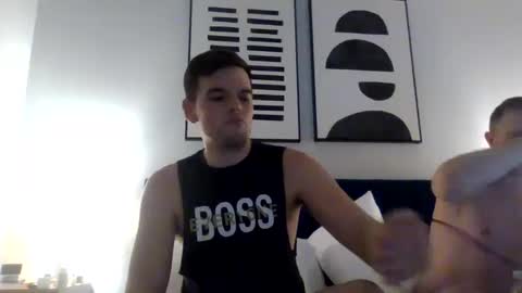 Snapshot of kj2316 chatting on October 19, 8:12 pm kj2316 online show from October 19, 8:12 pm