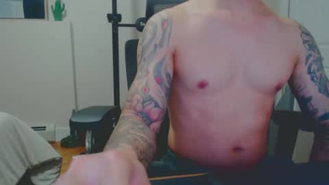 kjei189009 online show from March 1, 3:43 am