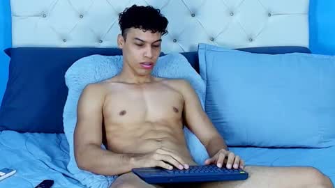 klaton__ online show from March 25, 8:02 pm