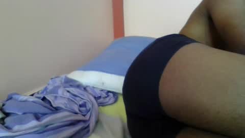 klausrochu19 online show from February 15, 3:42 am