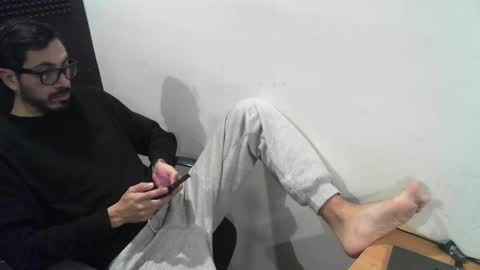 Snapshot of klein_jeremy chatting on December 28, 1:51 pm Jeremyz online show from December 28, 1:51 pm