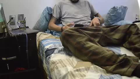 Snapshot of klein_jeremy chatting on December 11, 5:01 am Jeremyz online show from December 11, 5:01 am