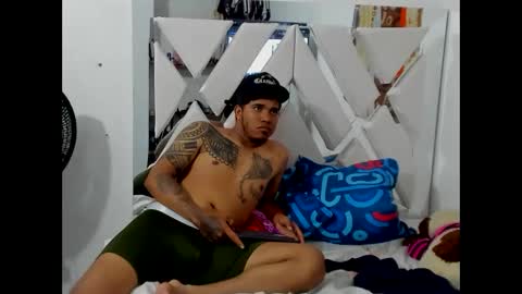 klever_haston online show from November 27, 4:49 am