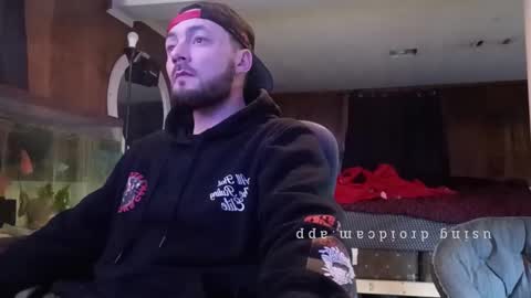 LOUiViLAN online show from February 4, 10:43 am