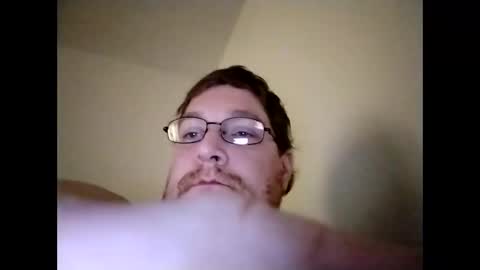 Snapshot of kmeshaw_8458 chatting on December 20, 5:57 am kmeshaw_8458 online show from December 20, 5:57 am