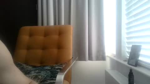 Snapshot of kmlt420 chatting on October 5, 3:16 pm kmlt420 online show from October 5, 3:16 pm