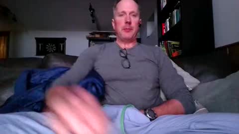 Knight3975 online show from May 15, 5:37 am