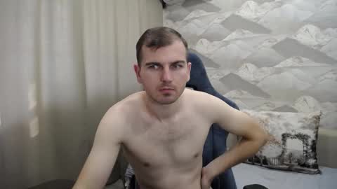 Snapshot of knight_5 chatting on October 27, 8:27 am Carter. online show from October 27, 8:27 am