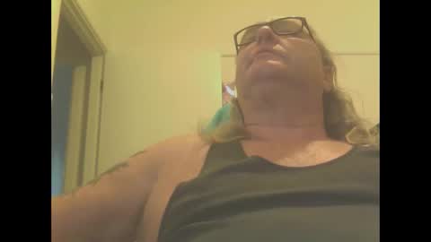 Snapshot of knobout chatting on January 19, 8:29 am knobout online show from January 19, 8:29 am