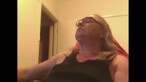 knobout online show from November 5, 11:23 am