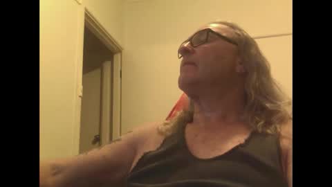 Snapshot of knobout chatting on September 21, 11:54 am knobout online show from September 21, 11:54 am