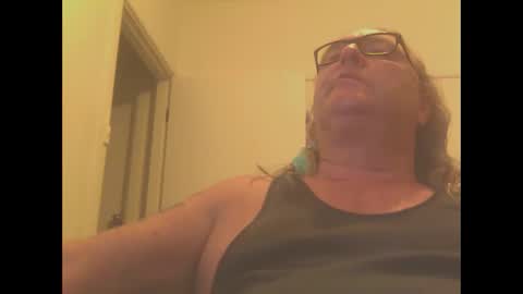 Snapshot of knobout chatting on December 30, 12:42 pm knobout online show from December 30, 12:42 pm
